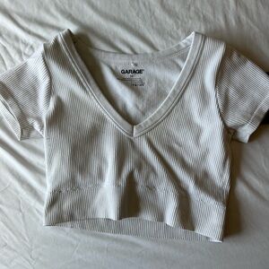 Garage Sonia seamless plunge tee